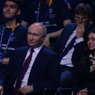 Путин в Казани пообещал обсудить создание аналога игры FIFA 