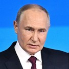 Путин: дополнительные программы льготной семейной ипотеки запустят с 1 июля 