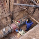 Для улучшения водоснабжения в жилом массиве Мирный переложили уже более 1,5 километра водопроводной сети  