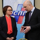 Первый зампред ВТБ написал «письмо Деду Морозу»: «Мы посмотрели на доллар и обомлели!»