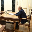 Путин отсадил от себя Лаврова и Шойгу на другой конец «антиковидного» стола