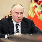 Песков назвал условие для возможных контактов Путина и Байдена