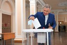 Минниханов принял участие в голосовании по поправкам​
