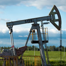 ОПЕК+ решил сократить суточную добычу нефти на 2 миллиона баррелей