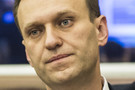 Навального вывели из искусственной комы