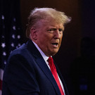 Суд прекратил одно уголовное дело в отношении Трампа