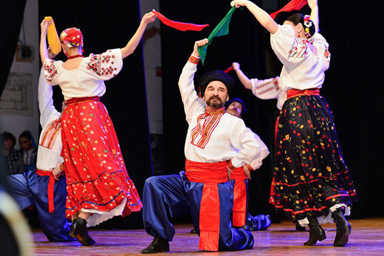 Челны посетит Маменко, звезды 80-х и Ансамбль российского казачества