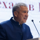«Рубин» поздравил Минниханова с днем рождения
