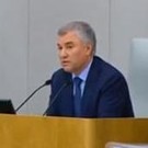 Володин отчитал Решетникова за «модные словечки» и улыбку в Госдуме