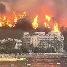 «Пора валить»: что известно о пожарах в Турции на сегодня