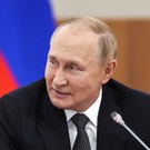 Путин призвал сделать путешествия по России доступными