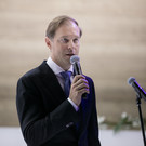 Мантуров рекомендовал покупать новую LADA 