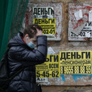 Россияне из-за роста цен и падения доходов перешли в режим проедания сбережений