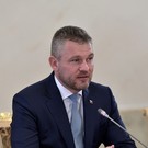 Противник военной поддержки Украины победил на выборах президента Словакии