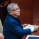 Минниханов подписал закон о запрете нахождения детей в кальянных и барах 