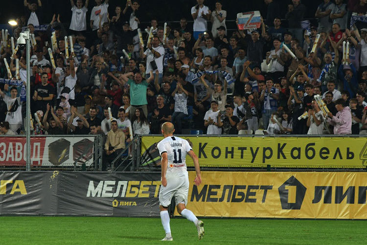 ФК КАМАЗ в группе лидеров Первой лиги после второго тура