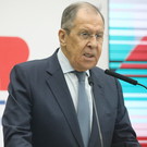 Лавров: лидеры БРИКС работают головой, а западные политики – языком