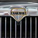 Мантуров допустил поставки Aurus в Китай