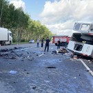 8 человек погибли, 13 пострадали: в Рязанской области столкнулись грузовики, легковушка и микроавтобус 