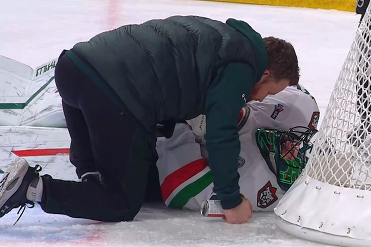 Забили, а через 15 секунд пропустили сами: первое поражение «Ак Барса» в серии с «Трактором»