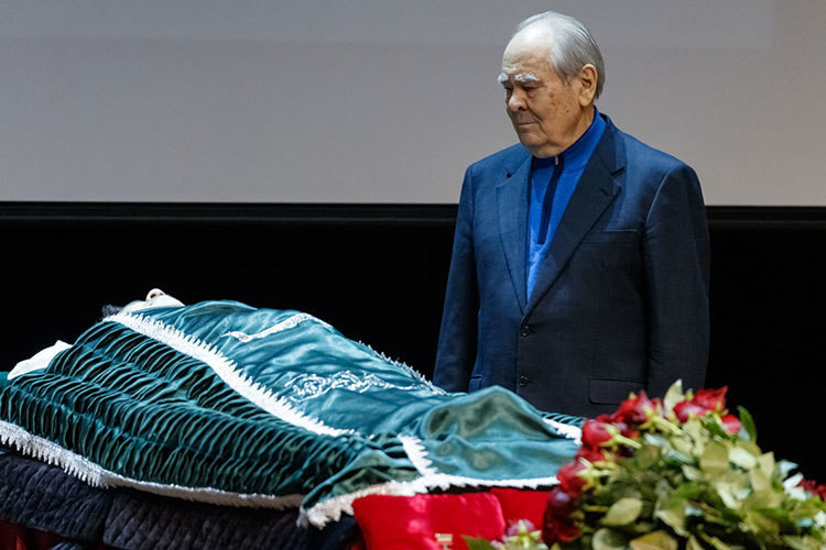 Шаймиев на церемонии прощания с Маратом Садыковым: «Он за все переживал»