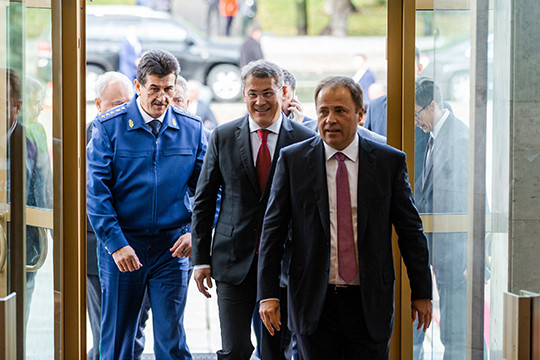 Радий Хабиров вступил в должность главы Башкортостана