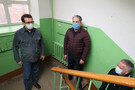 Метшину показали, как дезинфицируют подъезды и остановки в Казани: «Хлоркой пахнет не на шутку»