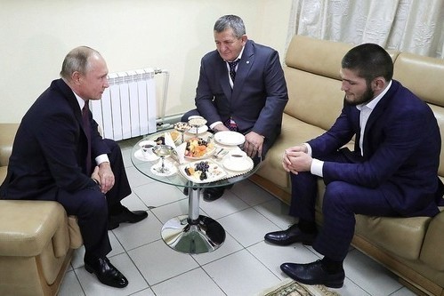 Путин о поведении Нурмагомедова после боя: «Если на нас нападают извне, мы тоже можем прыгнуть»