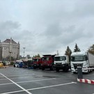 Вертолеты «Ансат» и «КАМАЗы»: на парковке Госсовета РТ появилась выставочная техника для участников БРИКС (фото)