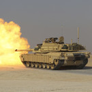 На Поклонной горе выставили подбитый Abrams и другие трофеи из зоны СВО (видео)