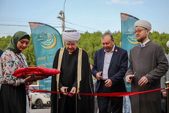 В Москве открылся шатер Рамадана