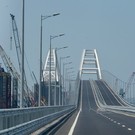 В очереди на Крымский мост скопилось более 1,2 тысячи машин – приходится ждать по 2–3 часа