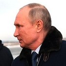 Песков объяснил, почему Путин был в Сарове без маски