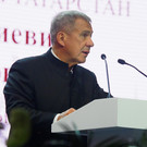 Минниханов поручил «тщательно» разобраться, почему в Татарстане разводятся 