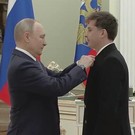 Путин наградил в Кремле режиссера театра им. Камала Айдара Заббарова: «Я счастлив трудиться в Татарстане»