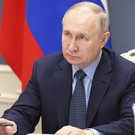 Путин поручил подготовить предложения по снижению ставок по долгосрочным кредитам