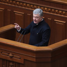 Порошенко поздравил крымских мусульман с Курбан-байрамом и пообещал, что через год они вернутся в состав Украины