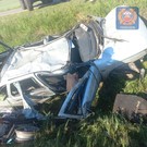 В Бавлинском районе «ВАЗ» вылетел в кювет и врезался в опору ЛЭП – водитель погиб, пассажир в больнице