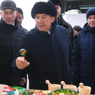 Минниханов проверил ассортимент товаров на сельхозярмарке в агропромпарке «Казань»