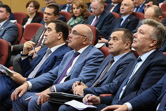 Рустам Минниханов: «Конструктивно сядьте, психоз не надо создавать!»
