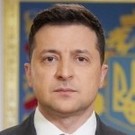 Зеленский предложил Путину встретиться в Донбассе