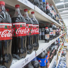 «Ъ»: Соки и газировки с августа подорожают на 10–20% из-за падения курса рубля