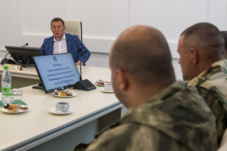 Глава Нижнекамского района встретился с мобилизованными