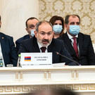 Пашинян созвонился с Трампом и поздравил его с победой на выборах