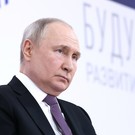Президент РФ – противникам России: «Хочется показать известный жест, но не буду этого делать»