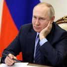 Президент России все-таки примет участие в саммите БРИКС