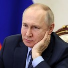 Путин пошутил над Грефом: «С такими людьми прогресс невозможен»