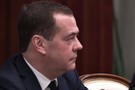 «Он чуть не заплакал»: эксперт по мимике разобрал реакцию Медведева на отставку