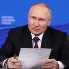 Путин об идее обязательного страхования жилья: «Не могу приказать людям платить»
