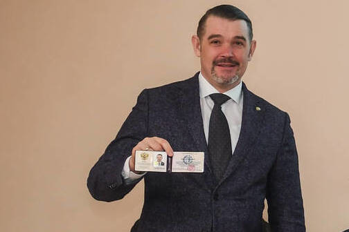Чиновник, спевший про камского судака, возглавил фонд социального страхования по РТ
